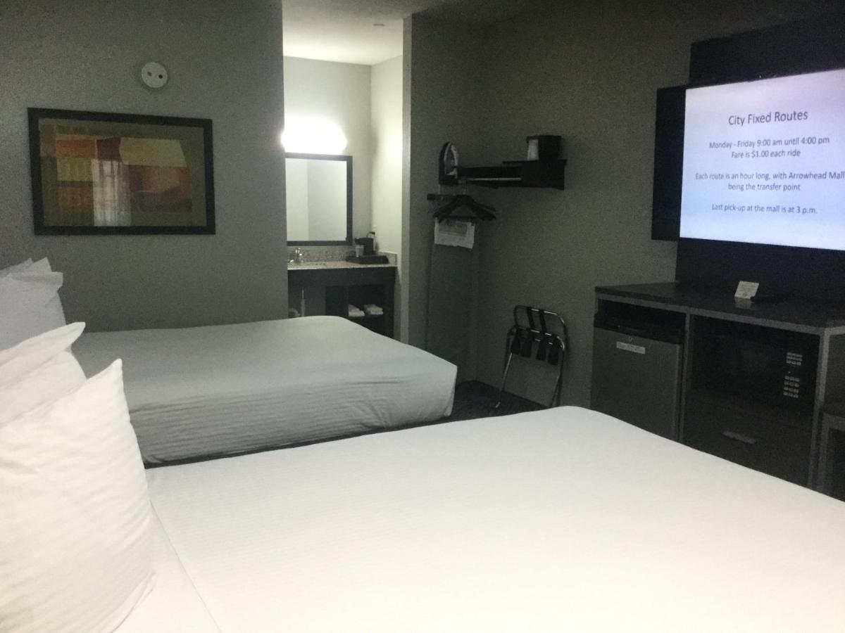 Muskogee Inn And Suites מראה חיצוני תמונה