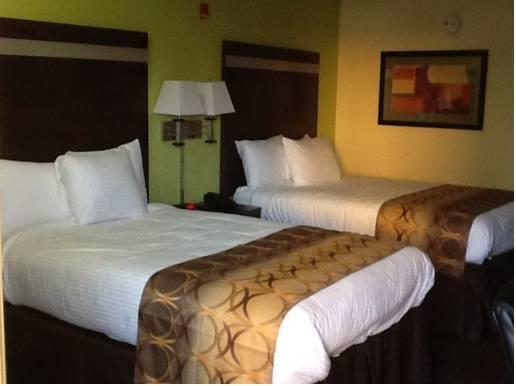 Muskogee Inn And Suites מראה חיצוני תמונה