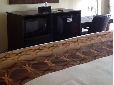 Muskogee Inn And Suites מראה חיצוני תמונה
